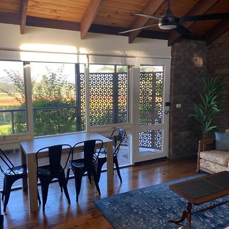 Mount Hope Estate Vineyard Apartment Dixons Creek Bagian luar foto