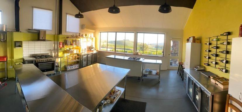 Mount Hope Estate Vineyard Apartment Dixons Creek Bagian luar foto
